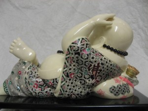 Happy Buddha statues with fan - Image 4