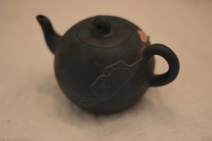 Yi Xing Teapot by Cheung Heun