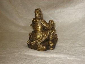 4.5" Lord kwan reading - Image 6