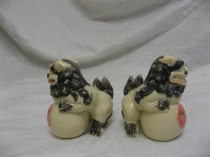 Lions with balls - Image 2
